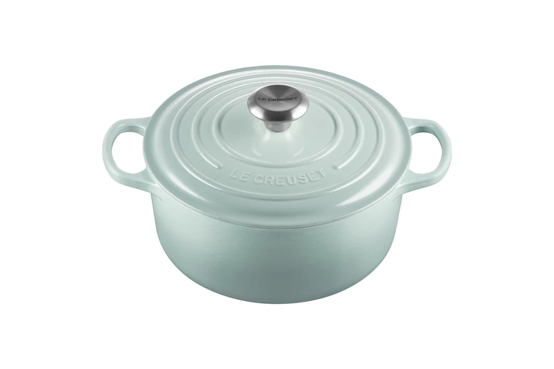 Le Creuset Signature Enamelled Cast Iron Round Casserole Dish With Lid, 24 cm, 4.2 Litres, Sea Salt