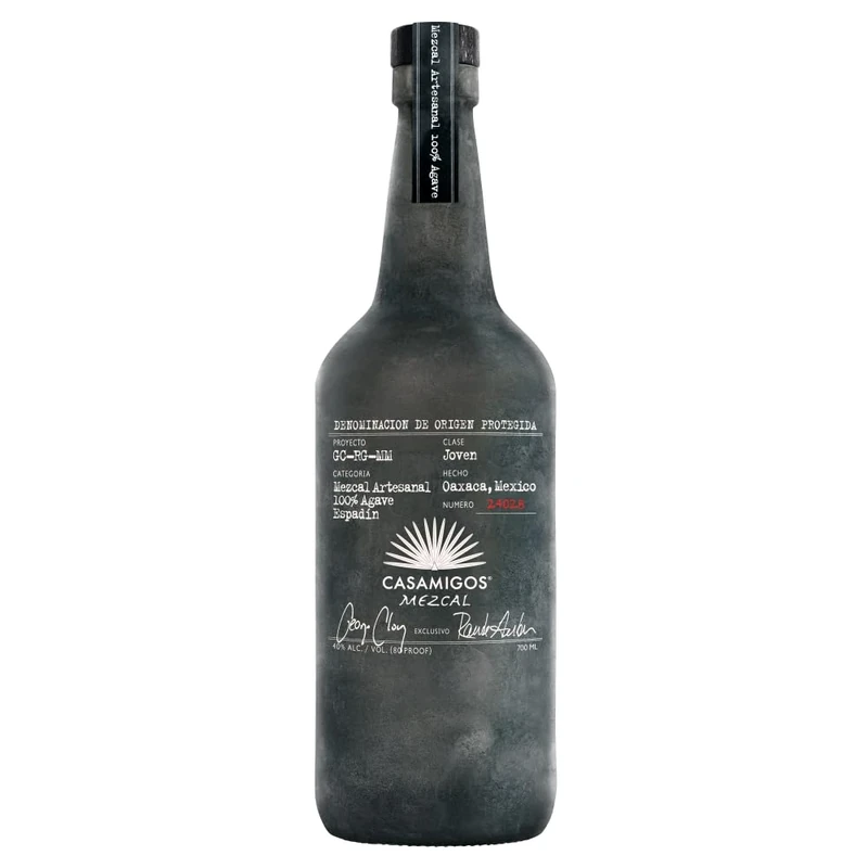Casamigos Mezcal | 40% vol | 70cl | Artisanal Agave Spirit | Notes of Smoke & Black Pepper | Recommended for Cocktails & Alcohol Drinks | Made from Espadin Agave in Oaxaca | Mexico