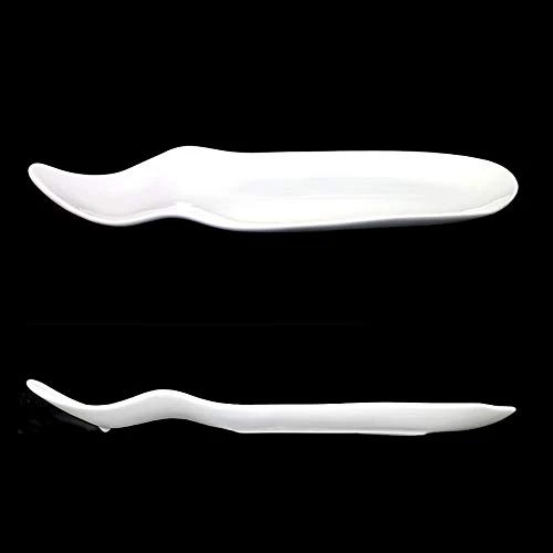 Creme Futuriste Plate 34cm x 18cm