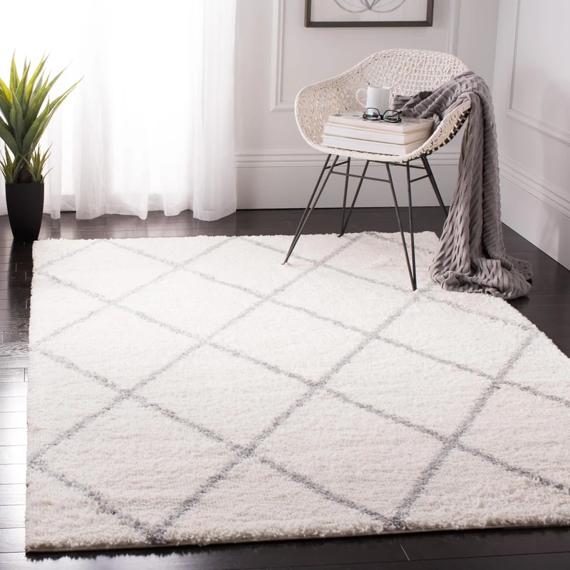 Safavieh Shaggy Rug for Living Room, Dining Room, Bedroom - Parma Shag Collection, Short Pile, in Cream and Grey, 122 X 183 cm