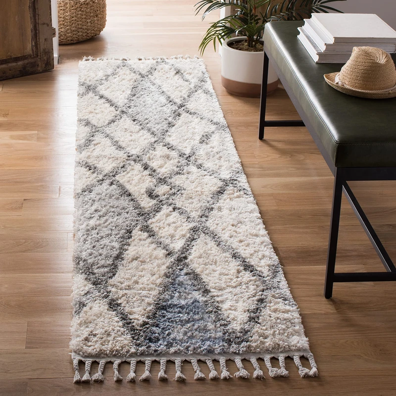 Safavieh Moroccan Shaggy Indoor Woven Runner Area Rug, Berber Fringe Shag Collection, BFG628, in Cream / Blue, 61 X 244 cm for Living Room, Bedroom or Any Indoor Space