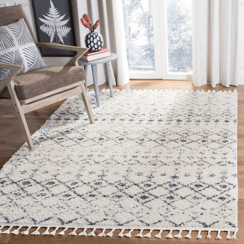 Safavieh Moroccan Shaggy Indoor Woven Rectangle Area Rug, Berber Fringe Shag Collection, BFG516, in Cream / Dark Grey, 122 X 183 cm for Living Room, Bedroom or Any Indoor Space
