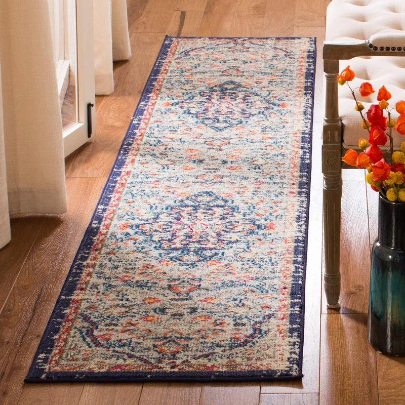 SAFAVIEH Boho Rug for Living Room, Dining Room, Bedroom - Madison Collection, Short Pile, in Beige and Black, 61 X 244 cm