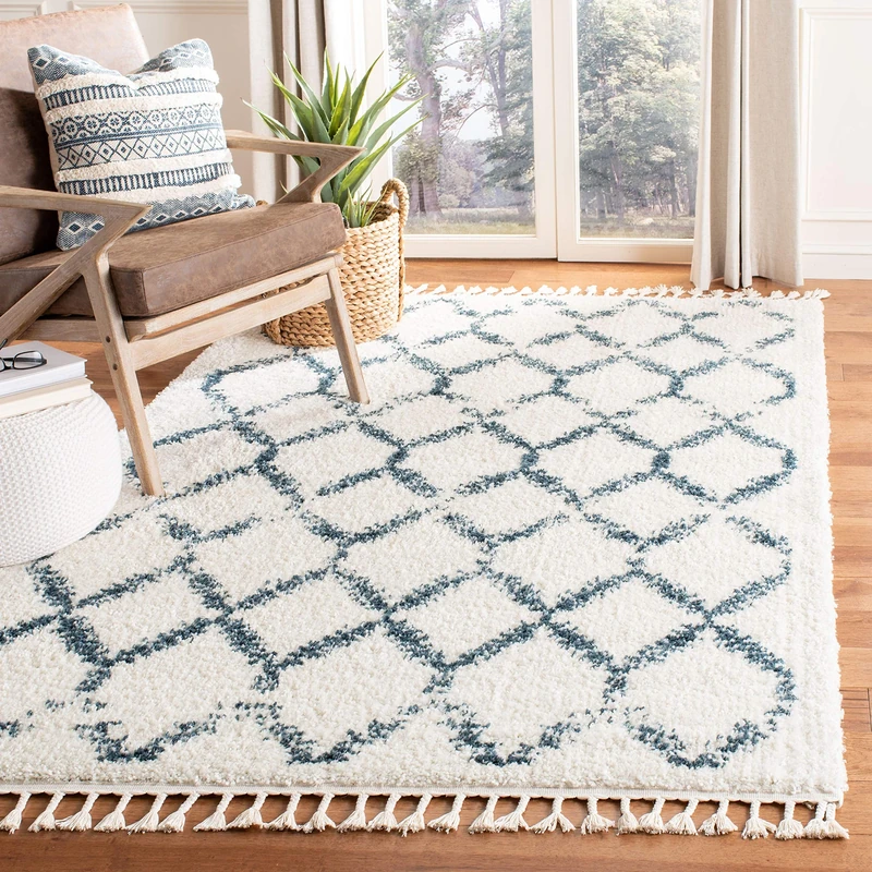 Safavieh Moroccan Shaggy Indoor Woven Rectangle Area Rug, Berber Fringe Shag Collection, BFG524, in Cream / Blue, 160 X 229 cm for Living Room, Bedroom or Any Indoor Space
