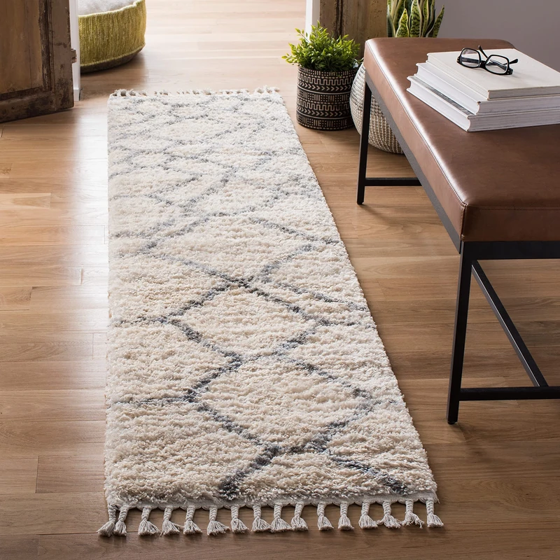 Safavieh Moroccan Shaggy Indoor Woven Runner Area Rug, Berber Fringe Shag Collection, BFG629, in Cream / Grey, 61 X 244 cm for Living Room, Bedroom or Any Indoor Space