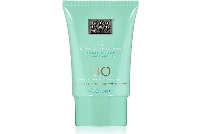 RITUALS Face Sunscreen SPF 30 from The Ritual of Karma, With Aloe Vera, Holy Lotus, White Tea, Ginko Biloba - Natural Antioxidants, UVA/UVB Protection