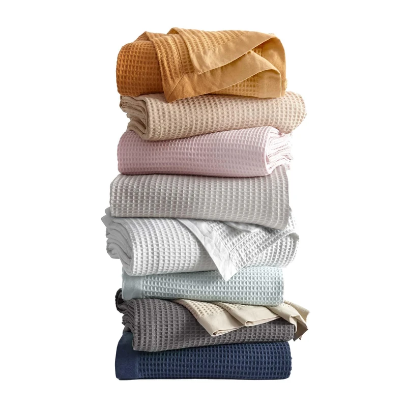 Great Bay Home 100% Cotton Waffle Weave Light Blue Bed Blanket. Super Soft, All Season Textured Blanket. Full Queen Blanket for Bed or Couch (Full/Queen, Pale Blue)