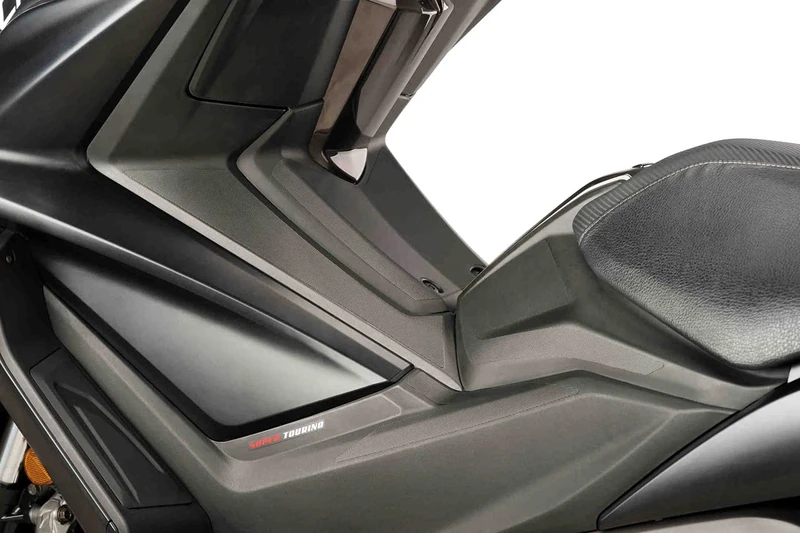 Puig Tankpad Scooter Scratch Saber