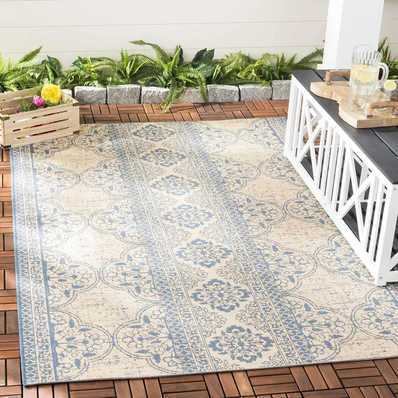 SAFAVIEH Transitional Rug for Indoor & Outdoor - Beachhouse Collection, Short Pile, in Blue and Creme color, 122 X 183 cm