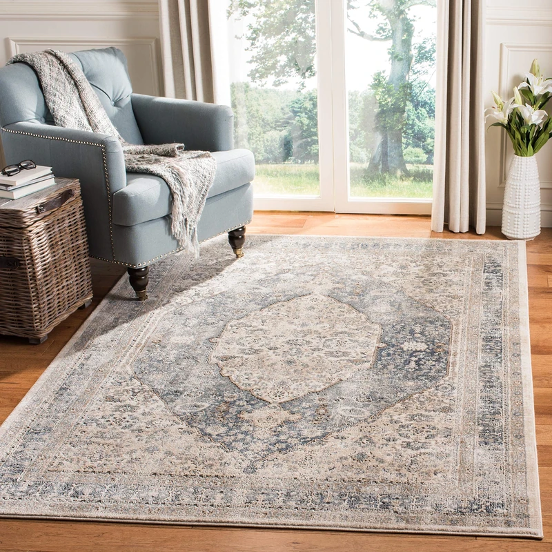 Safavieh Classic Indoor Woven Rectangle Area Rug, Oregon Collection, ORE896, in Beige/Grey, 155 X 229 cm for Living Room, Bedroom or Any Indoor Space