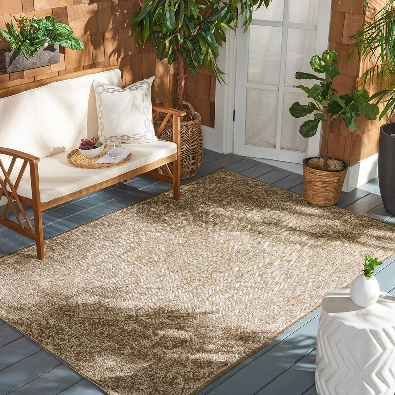 Safavieh Medallion Indoor/Outdoor Woven Rectangle Area Rug, Beachhouse Collection, BHS139, in Cream / Beige, 122 X 183 cm for Garden, Patio or Any Outdoor Space