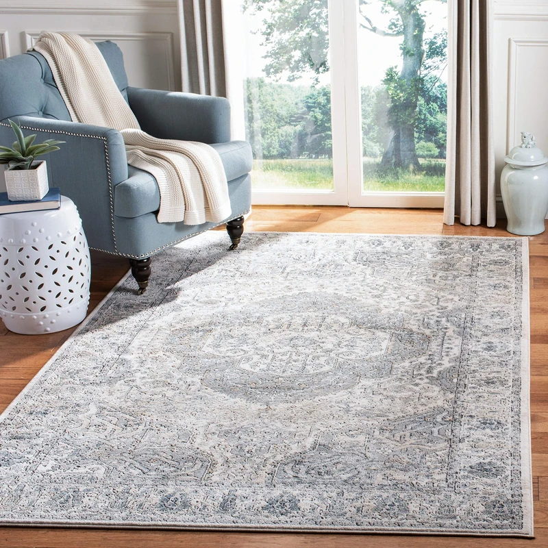 SAFAVIEH Classic Rug for Living Room, Dining Room, Bedroom - Oregon Collection, Short Pile, in Ivory and Grey, 122 X 183 cm