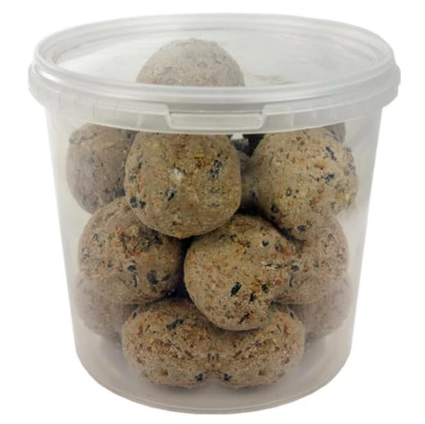 BusyBeaks Suet Fat Balls Premium Garden Wild Bird Food Enhanced Year Round Formula Naturally Blended High in Energy and Protein-Rich Feed Full of Fresh Nutritious Fat Fibre & Moisture (2.5L Tub)