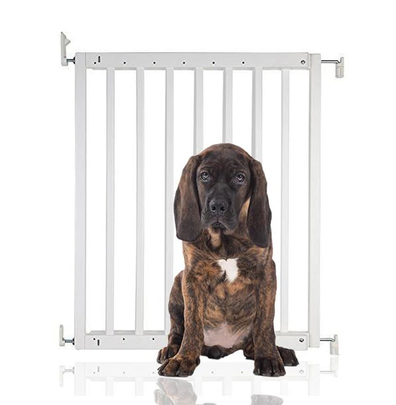 Bettacare Chunky Wooden Screw Fit Dog Gate - White (63.5-105.5cm)