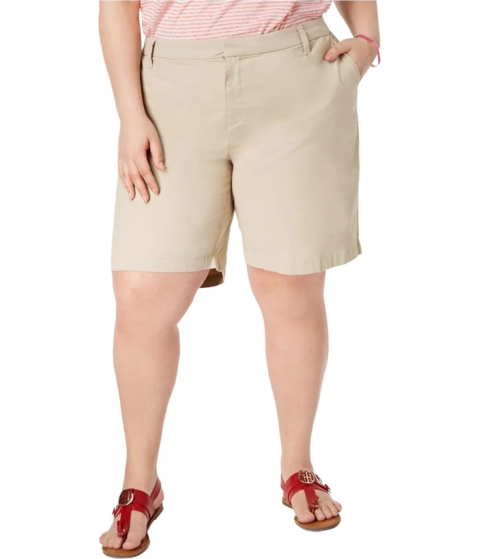 Tommy Hilfiger Women's Hollywood 9" Chino Short-Solid