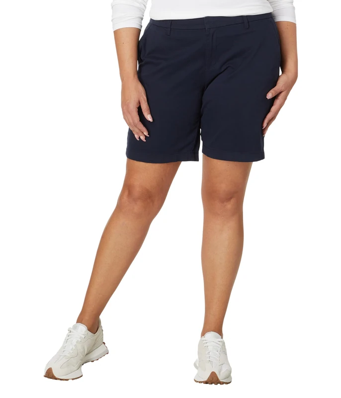 Tommy Hilfiger Women's Hollywood 9" Chino Short-Solid