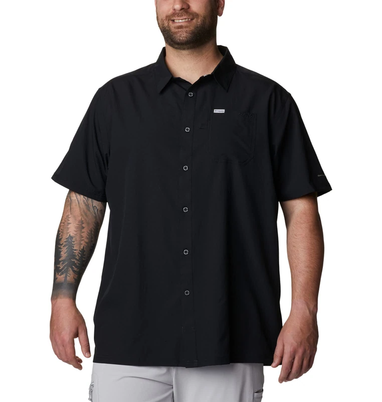 Columbia Men's Slack Tide Camp Shirt, Short Sleeve Shirt, Black, X-Small