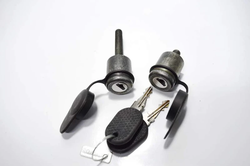 PIAGGIO Door Lock Set 566819