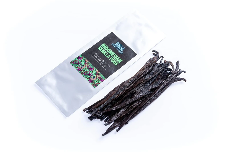 Vanilla Mart - Indonesian Vanilla Pods - Pack of 2 Vanilla Pods - Grade A Vanilla Beans - Whole Grade A Vanilla Pods - Premium Indonesian Vanilla - Vanilla Pods & Beans from Around The Globe