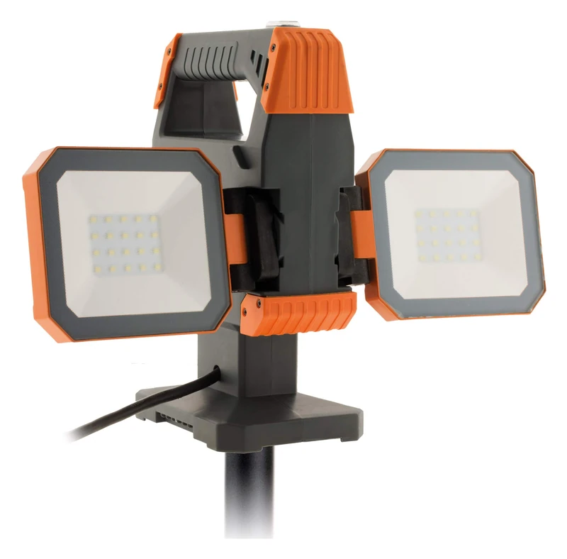 Elexity - 2 x 15W 2500lm IP54 tripod construction projector