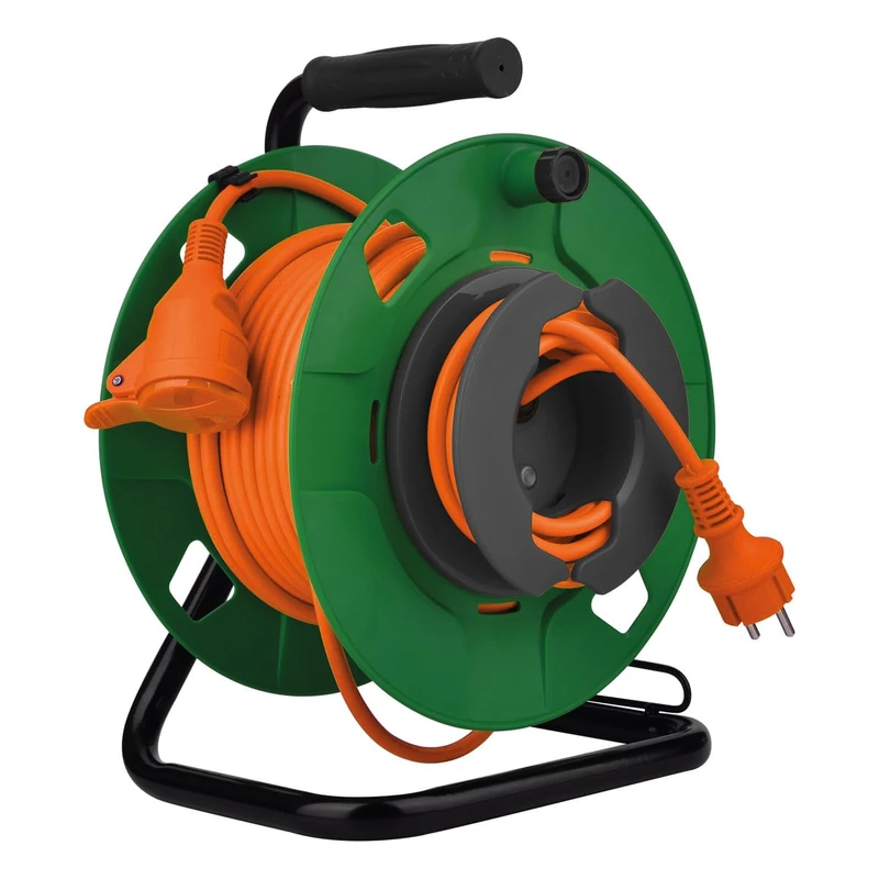 Garden Reel IP44 35 m 16A 2P+T Socket and Circuit Breaker Zenitech