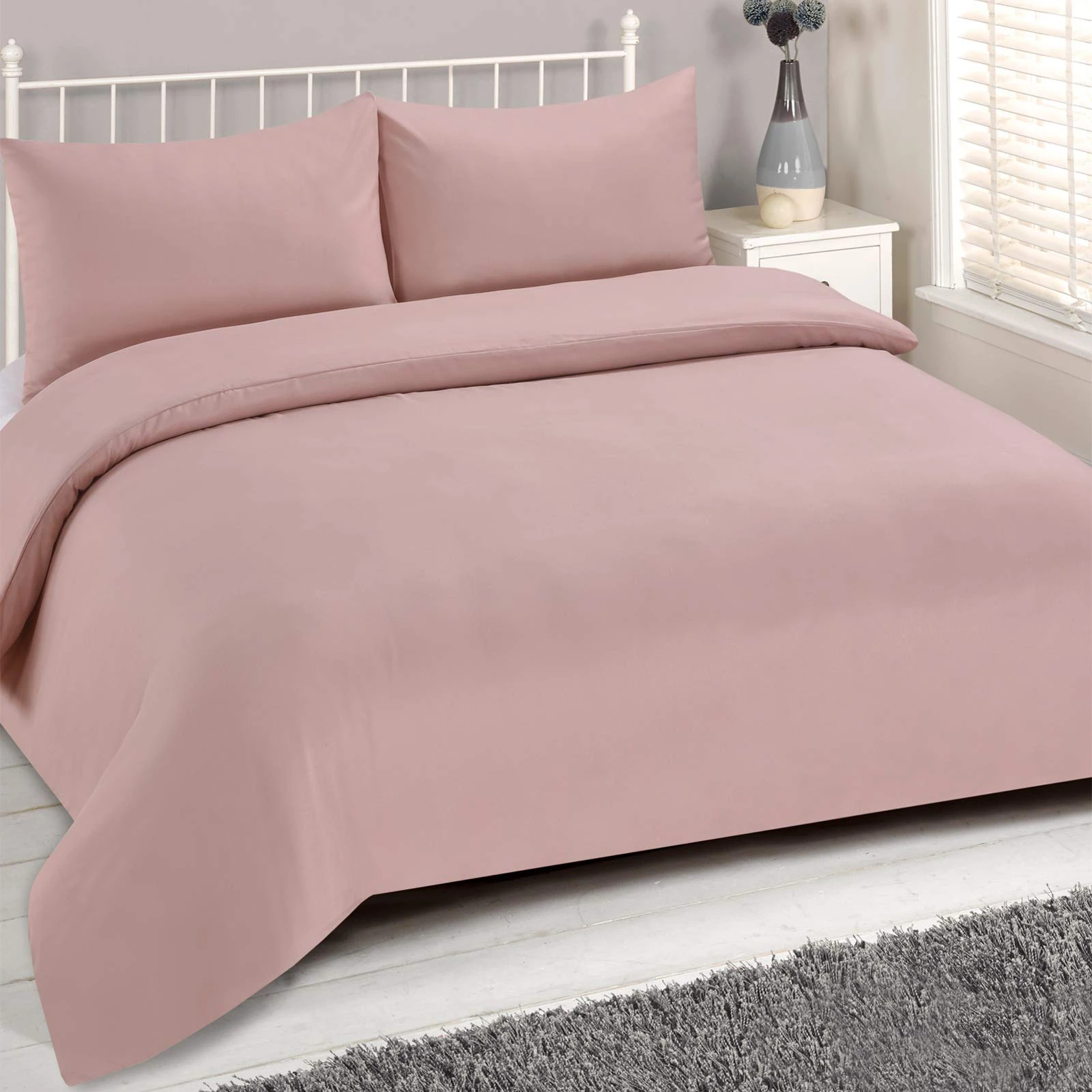 Brentfords Plain Dye Duvet Cover with Pillowcase Soft Microfibre Bedding Linen Set, Blush Pink - Double