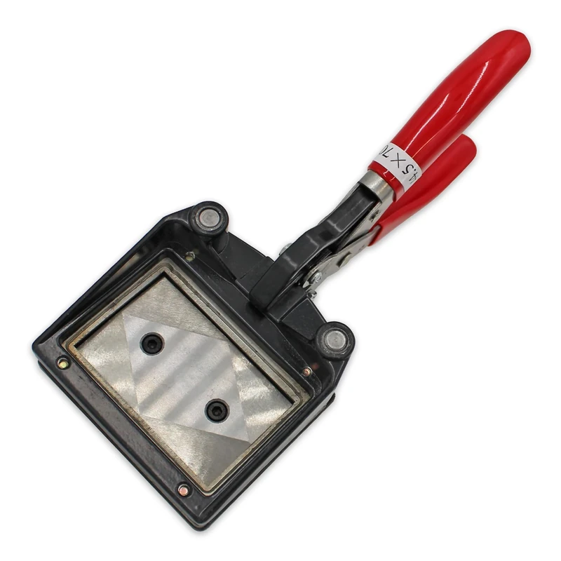 Adventa Hand Held Classic Photo Cutter (70.5 x 44.5mm), Metal and Red, Takes 44.5 x 70.5 mm Print