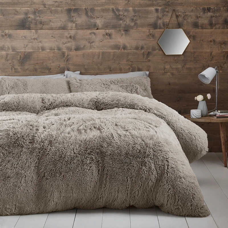 Catherine Lansfield Cuddly Deep Pile Faux Fur Double Duvet Cover Set with Pillowcases Natural - Image 1