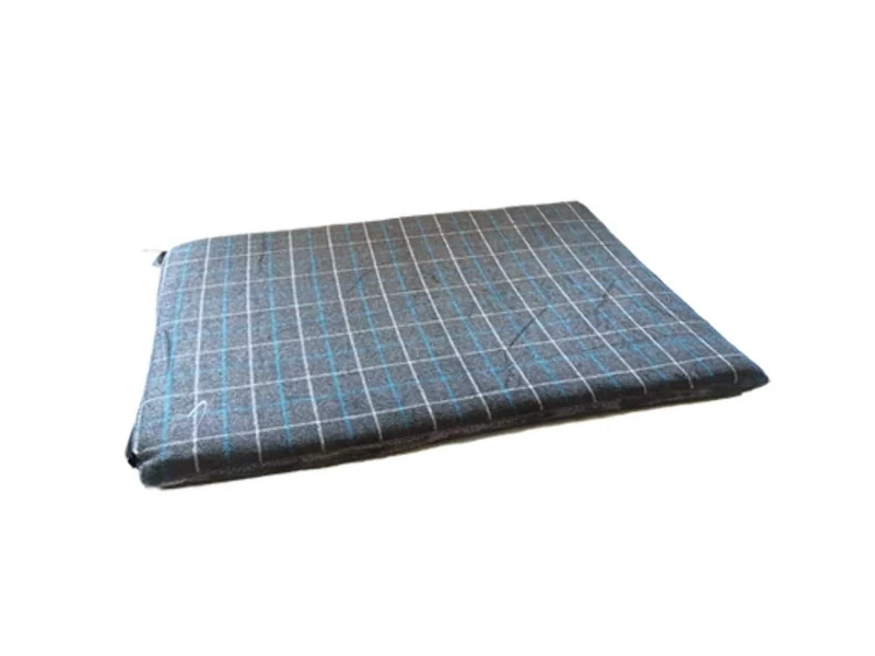Gor Pets Premium Comfy Mat Large (76 x 122 x 5 cm) Grey Check
