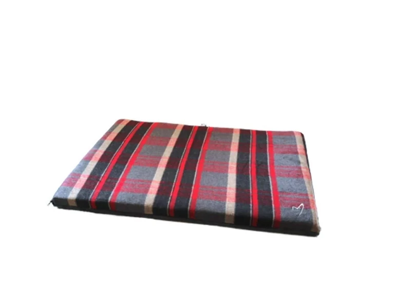 Gor Pets Camden Comfy Mat Large (76 x 122 x 5 cm) Red Check