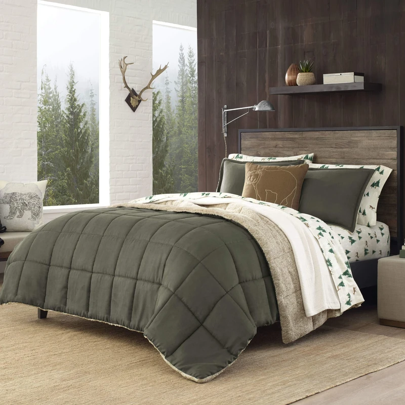 Eddie Bauer Reversible Sherpa Bedding with Matching Shams, Cozy & Warm Home Decor, Fleece Polyester, Sherwood Green, Twin