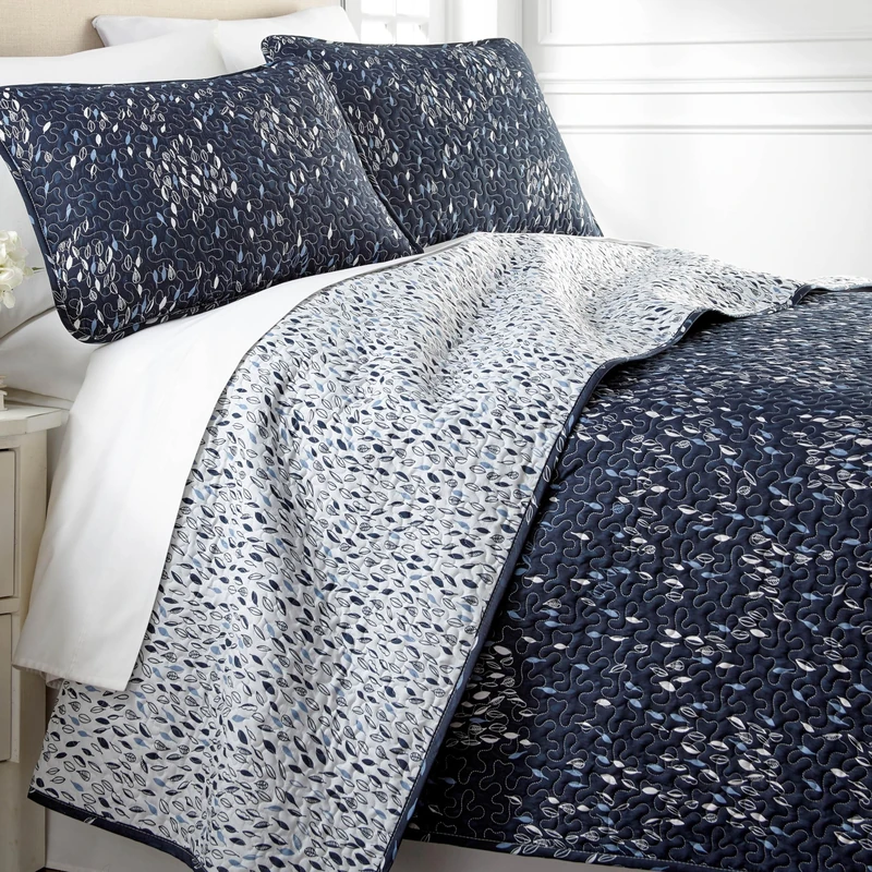 Southshore Fine Living, Inc. California King Quilt Sets Oversized, 3-Piece Botanical Leaves Print Quilt with 2 Pillow Shams, Quilted Coverlet, Soft Microfiber, California King Bed Spread, Blue