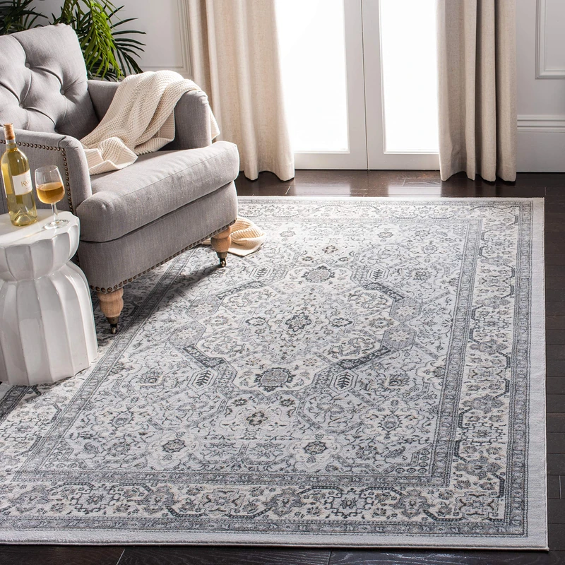 SAFAVIEH Traditional Rug for Living Room, Dining Room, Bedroom - Isabella Collection, Short Pile, in Light Grey and Cream, 91 X 152 cm