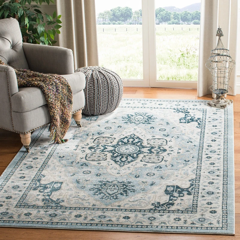 Safavieh Traditional Indoor Woven Rectangle Area Rug, Isabella Collection, ISA936, in Light Blue / Cream, 160 X 229 cm for Living Room, Bedroom or Any Indoor Space