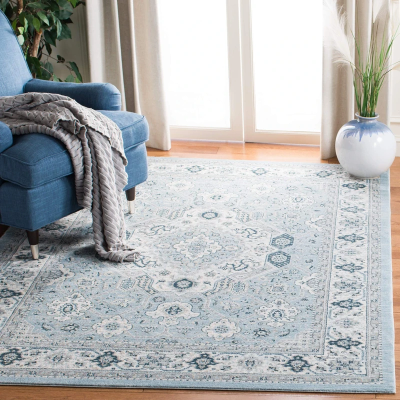 Safavieh Traditional Indoor Woven Rectangle Area Rug, Isabella Collection, ISA916, in Blue / Creme, 160 X 229 cm for Living Room, Bedroom or Any Indoor Space
