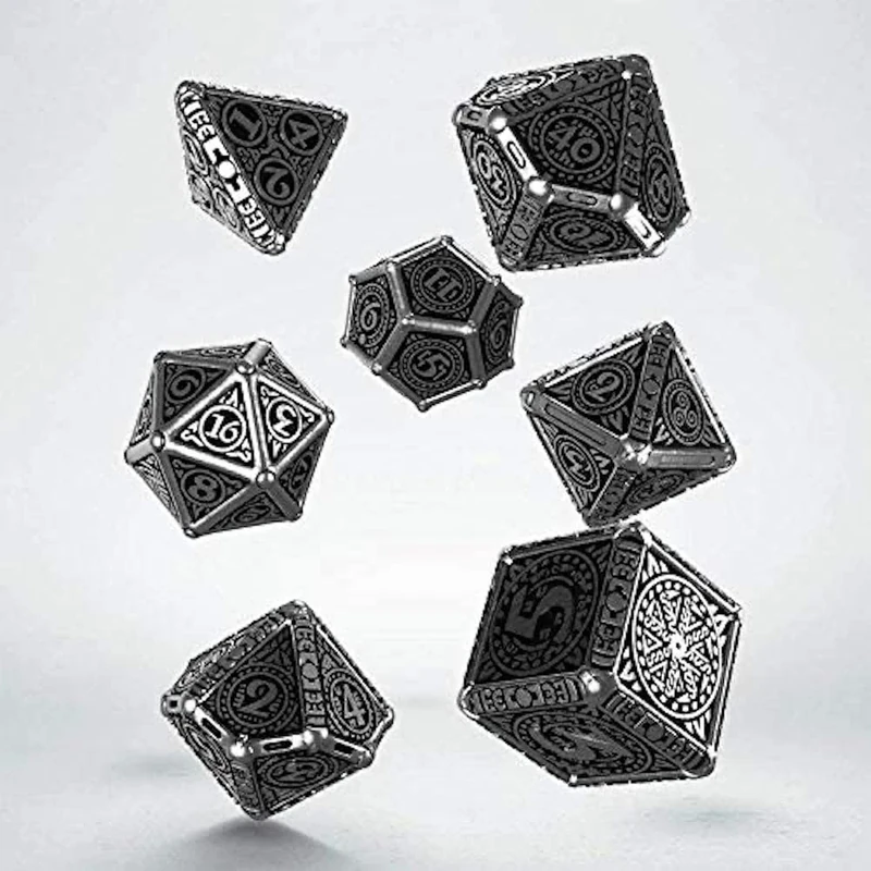 Q-Workshop Metal Svetovid Dice Set (7)