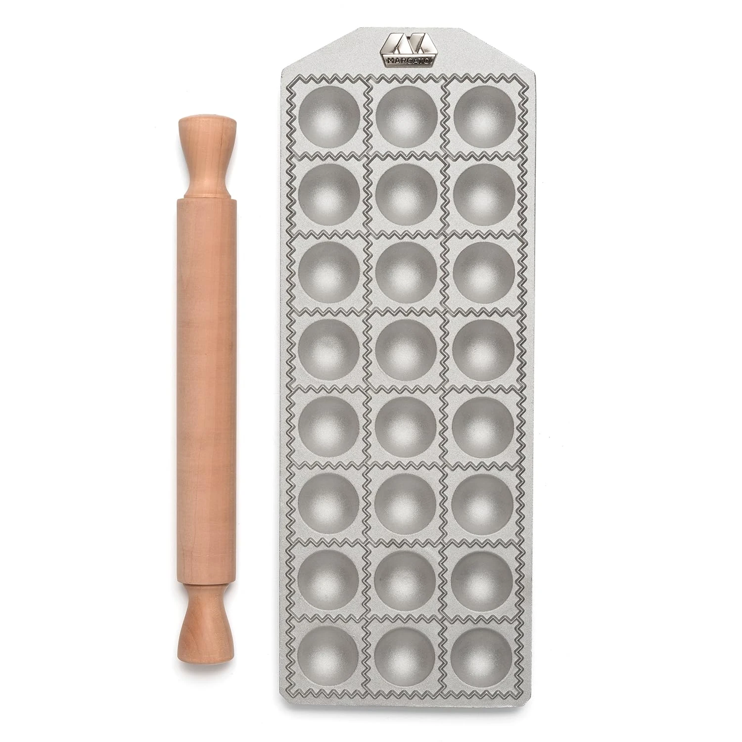 Marcato Ravioli Maker Press, Ravioli Machine, Homemade Ravioli Cutter, 40 mm Round Cut, Ample Filling Space, Makes 24 Ravioli, Made in Italy