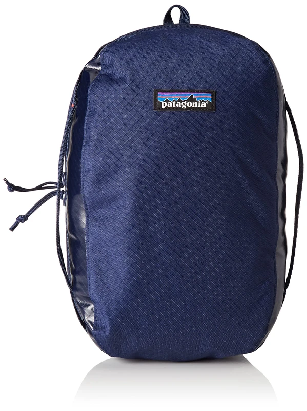 Patagonia 49366-CNY Black Hole Cube - Medium Bag Unisex black w/fitz trout UNI