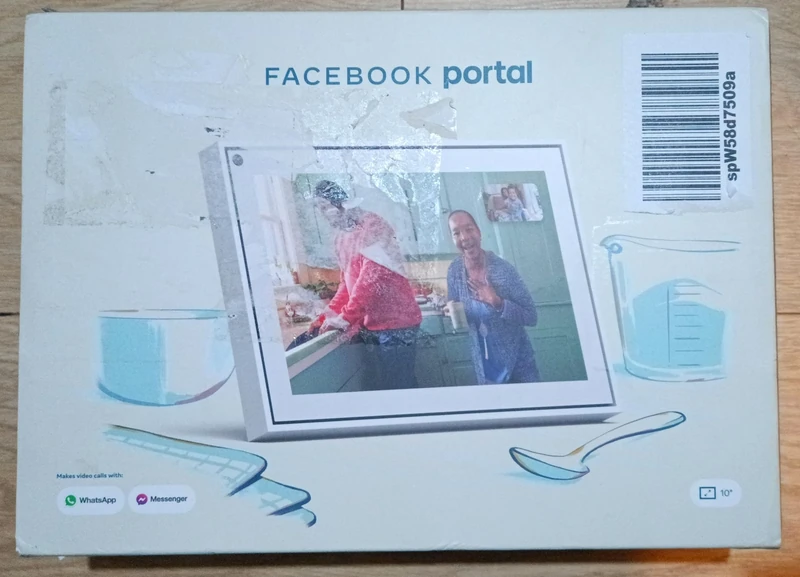 Meta Portal - Smart Video Calling 10 Inch Display - White - Image 1