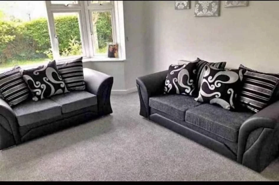Amazing Sofas 3+2 SHANNON FARROW LARGE SOFA CHENILLE FABRIC GREY BLACK/BROWN BEIGE (GREY BLACK). Fire resistant as per British Standards, foam filled seats for comfort.