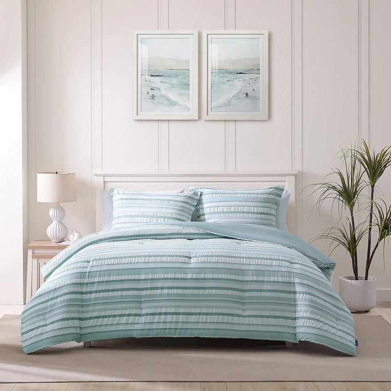 Tommy Bahama - Queen Duvet Cover Set, Cotton Bedding with Matching Shams & Button Closure, All Season Home Decor (Clearwater Cay Blue, Queen)
