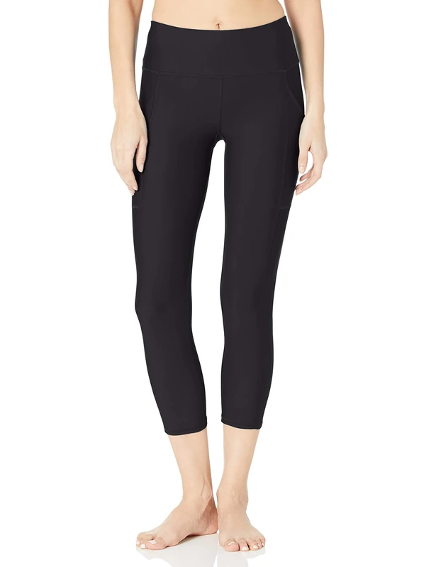 Body Glove Women's Hybrid Surf Capri Swimsuit with UPF 50+ Bikini Bottoms, Smoothies Black, Medium