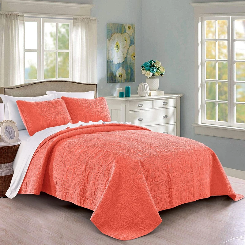 Pure Bedding Quilt Set King/California King Size Coral - Oversized Bedspread - Soft Microfiber Lightweight Coverlet for All Season - 3 Piece Includes 1 Quilt and 2 Shams, Geometric Pattern