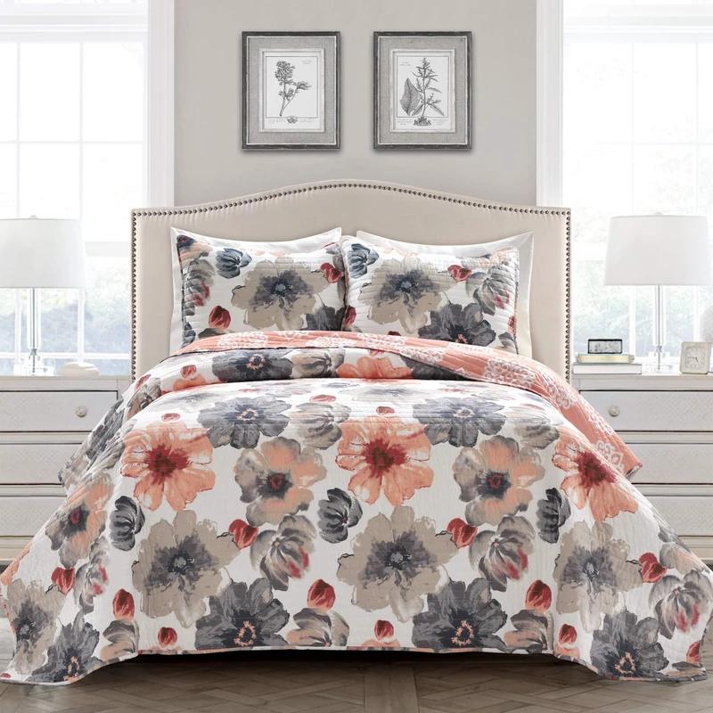 Lush Decor Leah Reversible Floral Quilt Set, 3 Piece Set, Full/Queen, Coral & Gray - Charming Floral Bedding Set - Large Blooming Watercolor Flowers