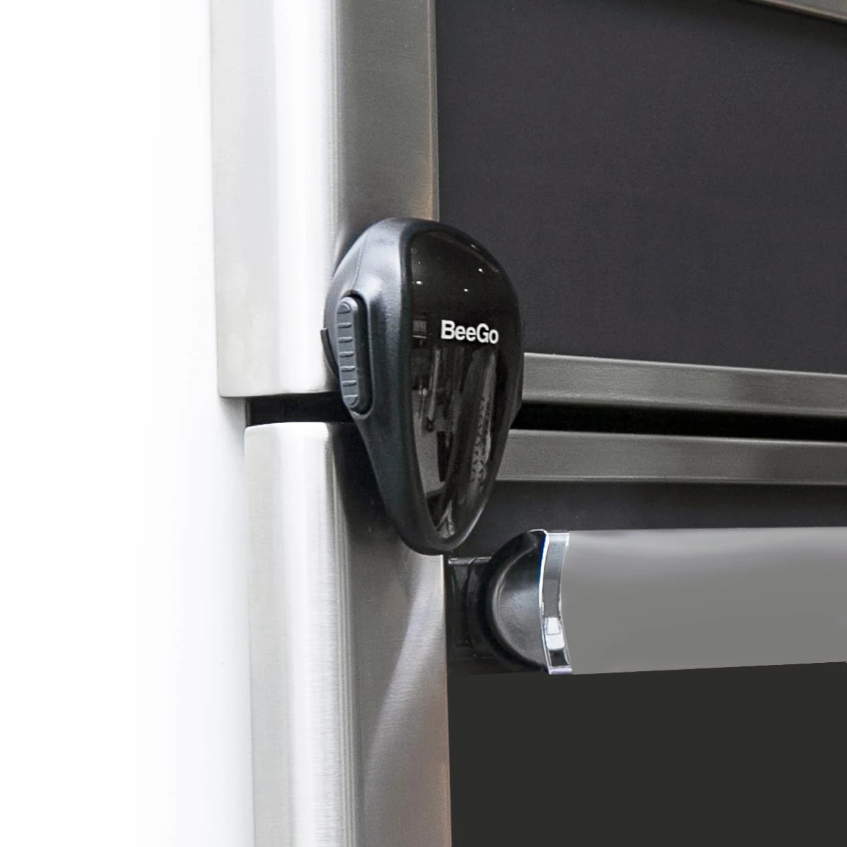 BeeGo® Oven Lock – Award-Winning Self-Adhesive Baby Proofing Child Safety Lock for Ovens, 1pc Black – Heat-Resistant, Easy to Install, No Tools Needed, Kitchen Safety Essential