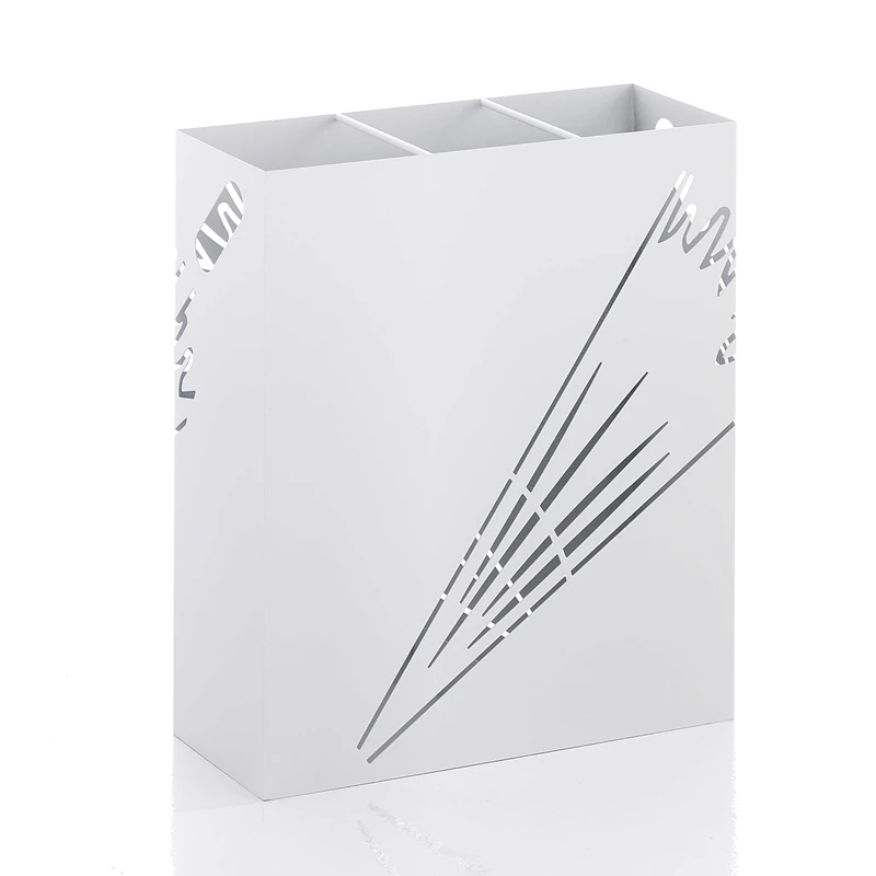 Wink Design complement, Metal, Unique