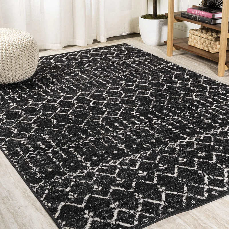 JONATHAN Y MOH101D-5 Moroccan HYPE Boho Vintage Diamond Indoor Area Rug, Bohemian, Southwestern, Casual Easy Cleaning, Bedroom, Kitchen, Living Room, Non Shedding, Black/Ivory, 150 cm X 240 cm