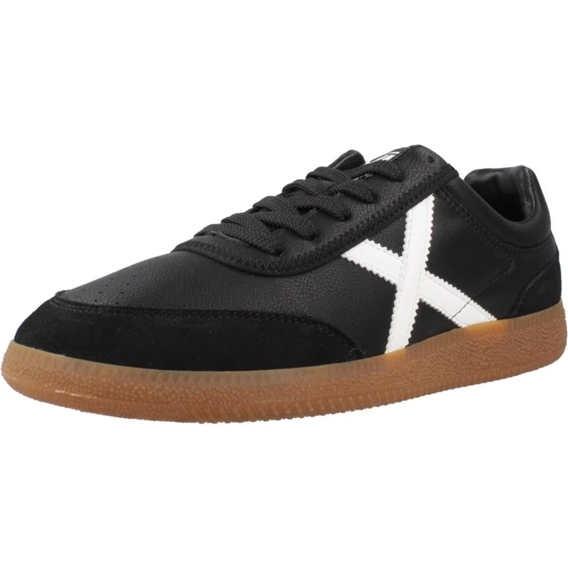 Munich Black Rumba Sneakers, Black/White, 7 UK