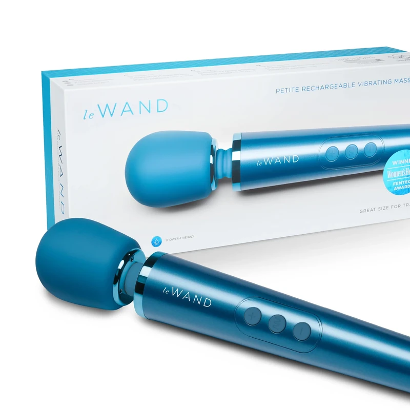 Le Wand Petite Rechargeable Massager, Blue, 500 g, LW-007BLU