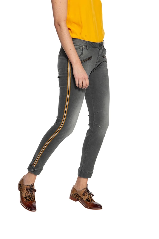 ATT, Amor Trust & Truth Women's Lola Jeans Not Applicable, Gray-Green, 38W/ 28L - Image 1